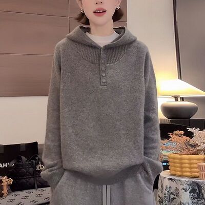灰色连帽毛衣女秋冬慵懒风宽松显瘦减龄洋气内搭打底针织帽衫上衣