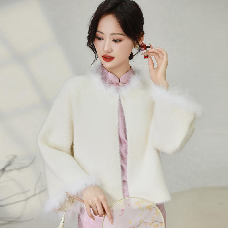 白色仿水貂绒斗篷披肩新款秋冬配旗袍外搭高档毛领短外套礼服外披