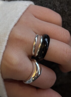 镀银小众设计款葡萄串光面宽版戒指女个性玛瑙素戒冷淡风食指指环