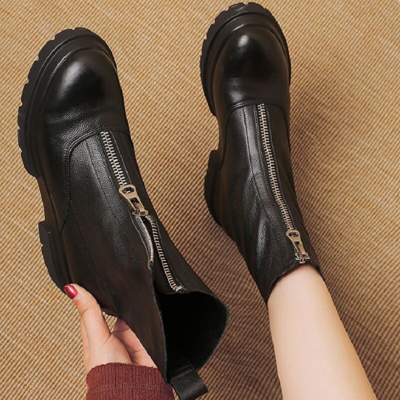 AUTUMN AND WINTER INVISIBLE INNER HEIGHT OF 8CM FIRST LAYER OF COWHIDE THICK SOLE ANTI-SLIP OUTSOLE MID-RISE MARTIN BOOTS ZIPPER RIDER BOOTS WOMEN