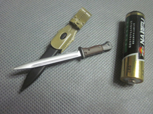 1 6兵人 威龙 70820 德 北非 刺刀 匕首 软胶 非金属 模型 现货