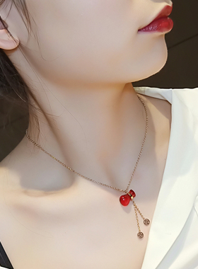 小葫芦新年款钛钢不掉色锁骨链