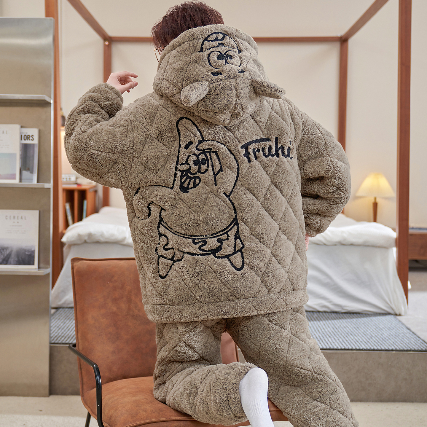 红豆男士睡衣冬季珊瑚绒加厚加绒三层夹棉男款大码青少年学生大童