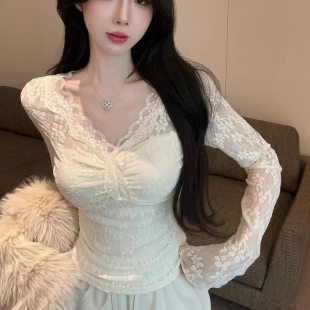 上衣打底衫 纯欲性感v领镂空长袖 设计感辣妹短款 女早春修身 蕾丝衫