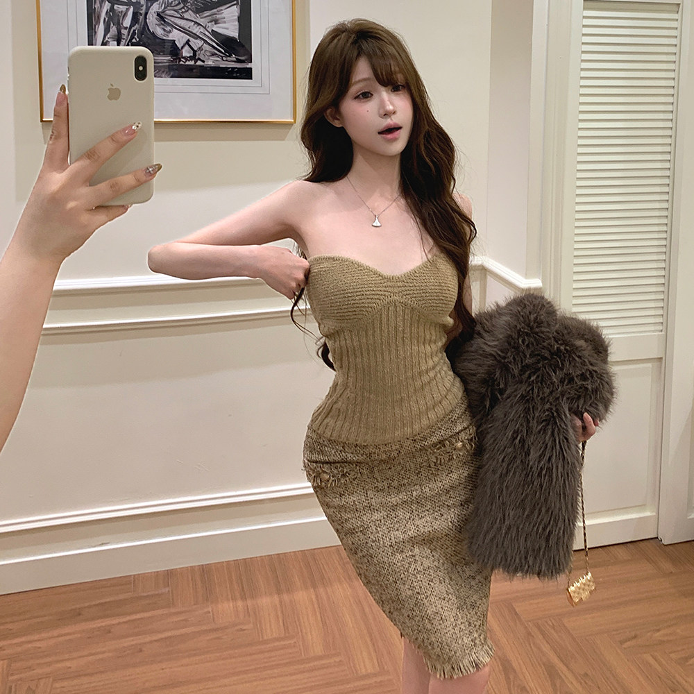 纯欲卡其色针织辣妹抹胸背心上衣