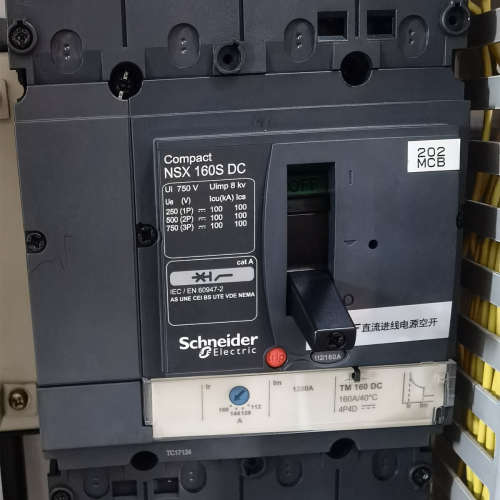 好价格原厂全新断路器LV430834 NSX160S TM160DC 4P DC LV438880