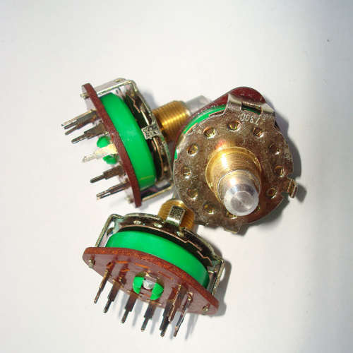 日本ALPS阿尔卑斯SRRM264300波段开关1刀8档位切换开关 轴长15MM