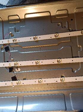 索佳3S3205D灯条 熊猫LE32F51 L32F33电视背光CC02320D591V09 3X7