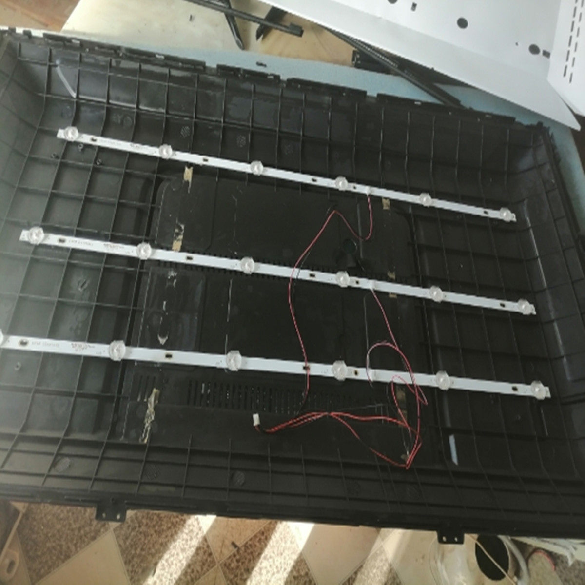同创视晶LED高清液晶电视K3202灯条6060 83201A22 3条6灯6v并联