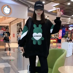 2025春秋新款圆领套头卫衣女款中长款宽松慵懒风减龄上衣外套
