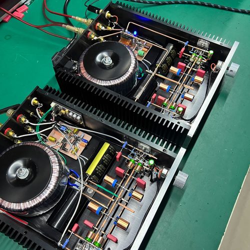 发烧经典之声TDA7293搭棚功放100w甲乙类功放