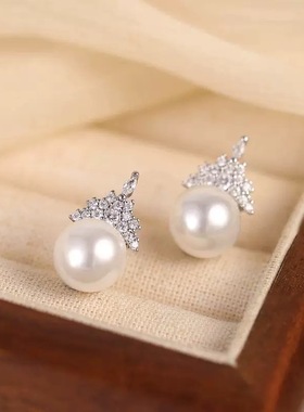 12-13mm白色冰雪女王款珍珠耳钉ESB409