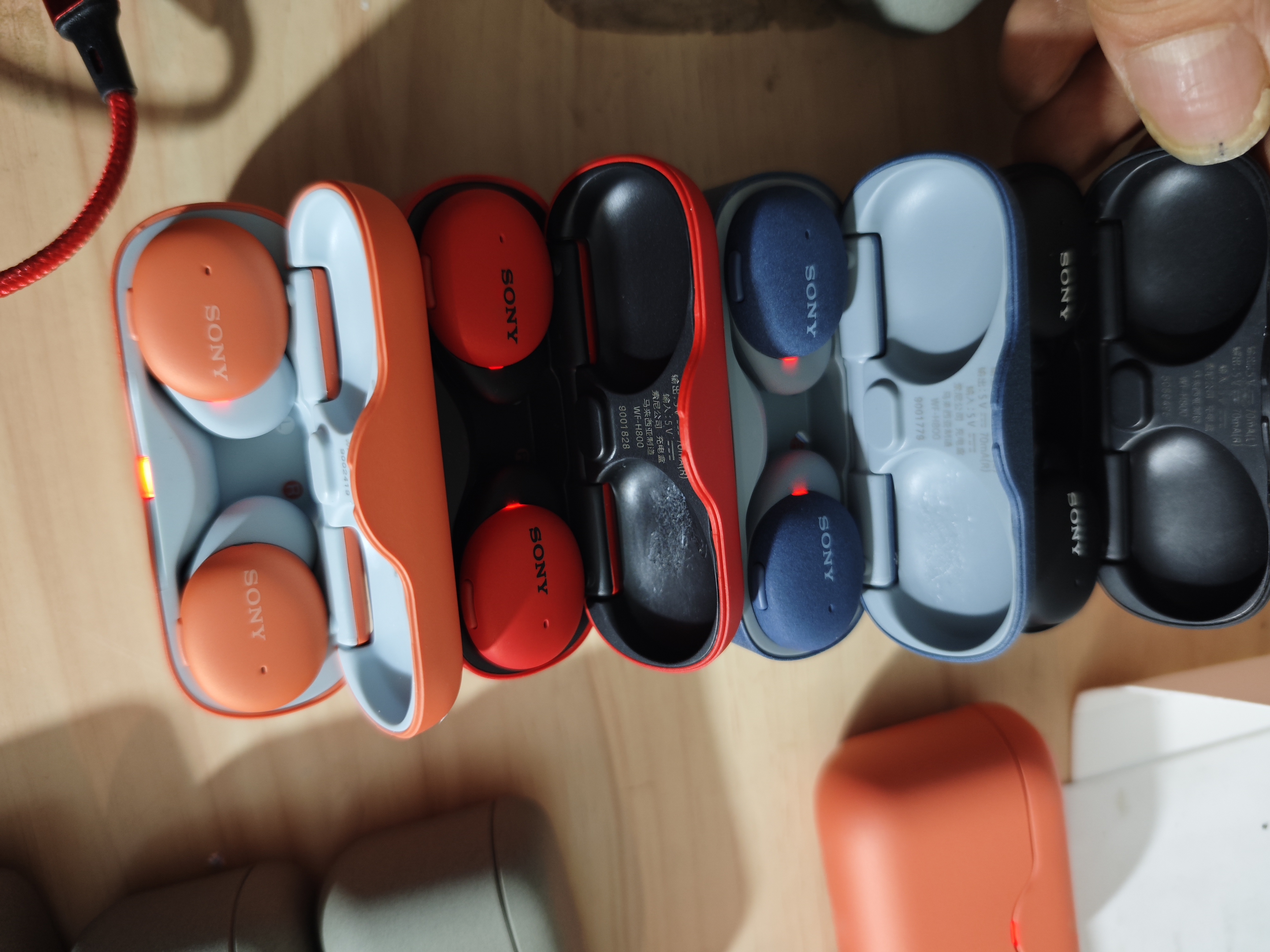 二手索尼正品Sony WF-H800蓝牙无线高音质时尚运动轻巧耳机