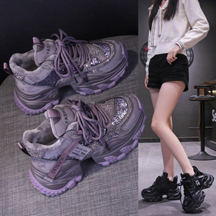 欧洲站显脚小厚底加绒老爹鞋女秋冬季增高2025新款爆款白色休闲运