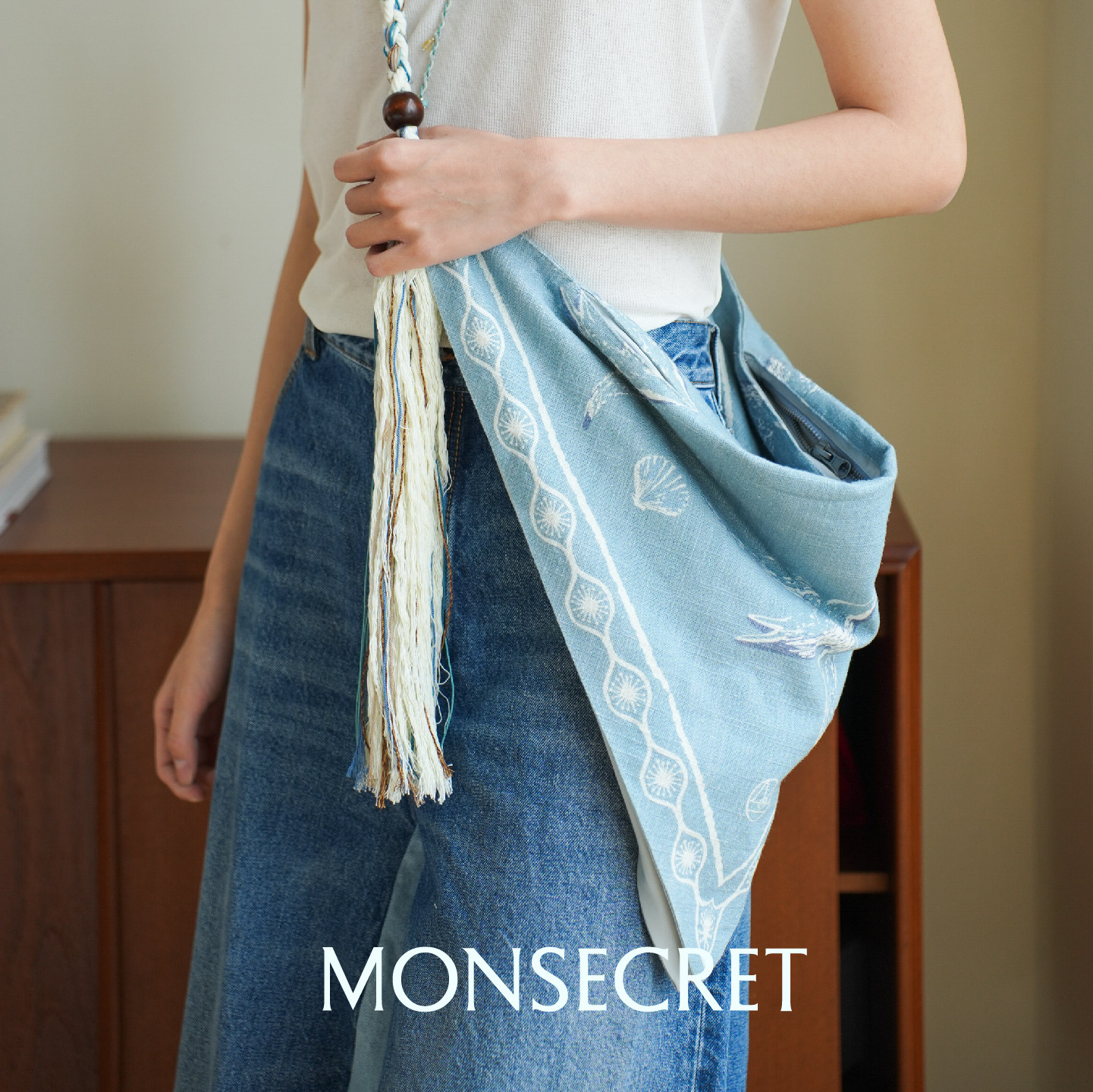 MONSECRET飞鸟信使包小众原创海岛度假风单肩斜挎包轻奢松弛感女
