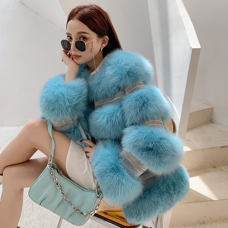 新款狐狸毛女短款大衣皮草外套