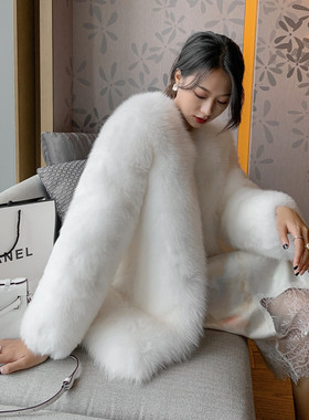 2020新款芬兰进口整皮狐狸毛皮草外套女纯白色中长款圆领裘皮大衣