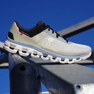 On昂跑 新品男款轻盈透气缓震跑鞋 Cloudflow4 间歇强度跑马拉松