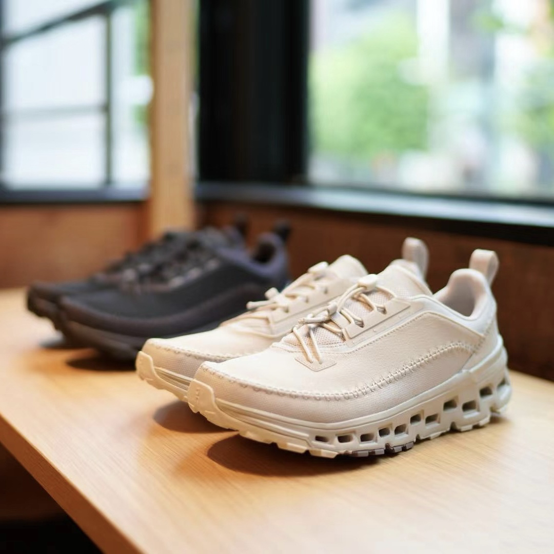 On昂跑 Cloudaway 2 春秋新品女款轻量户外休闲运动鞋