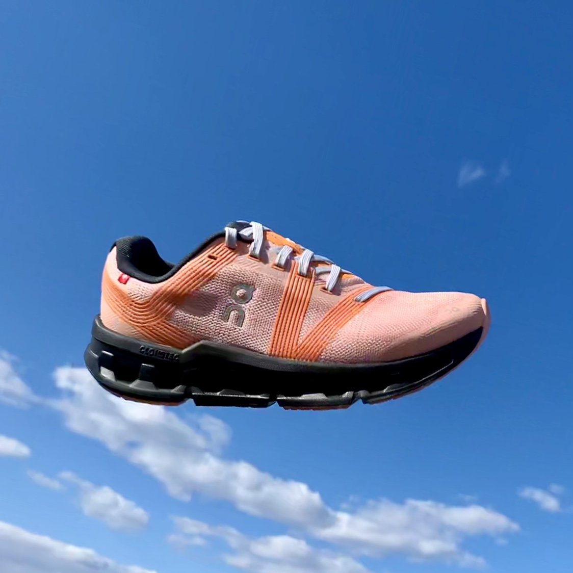 On昂跑女款慢跑鞋舒适柔软缓震