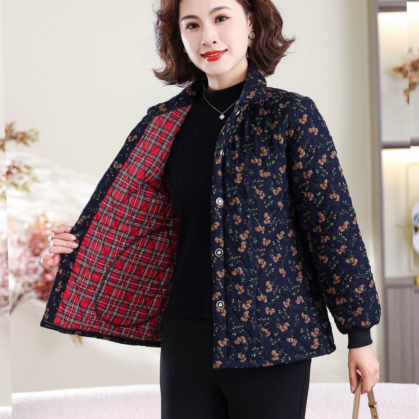 妈妈新款轻薄棉袄宽松保暖棉衣女