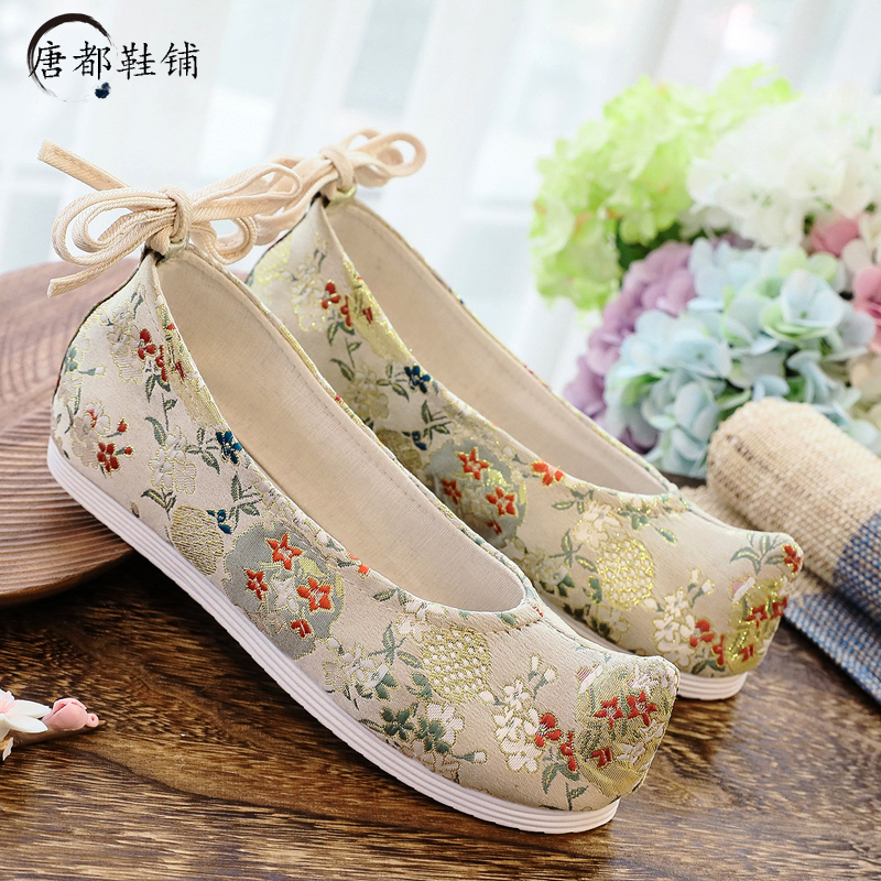 平底内增高黄色翘头履新品