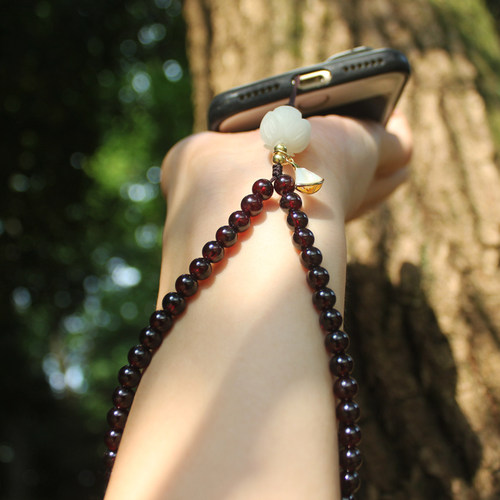 手机链石榴石水晶挂链