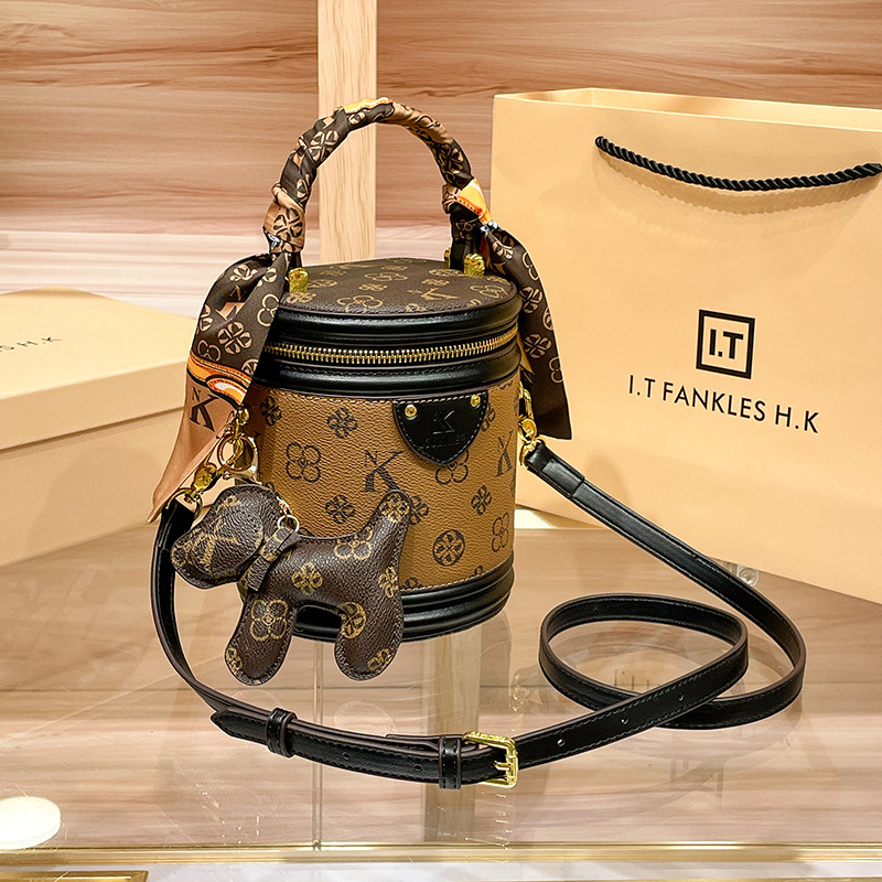 CITEX LV官方旗舰店香港代购真皮女包2025新款百搭水桶小包高级质