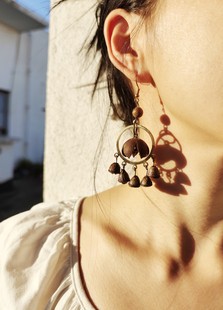 原创文艺复古植物开口笑金钟菩提子干果木珠耳环气质手作黄铜饰女