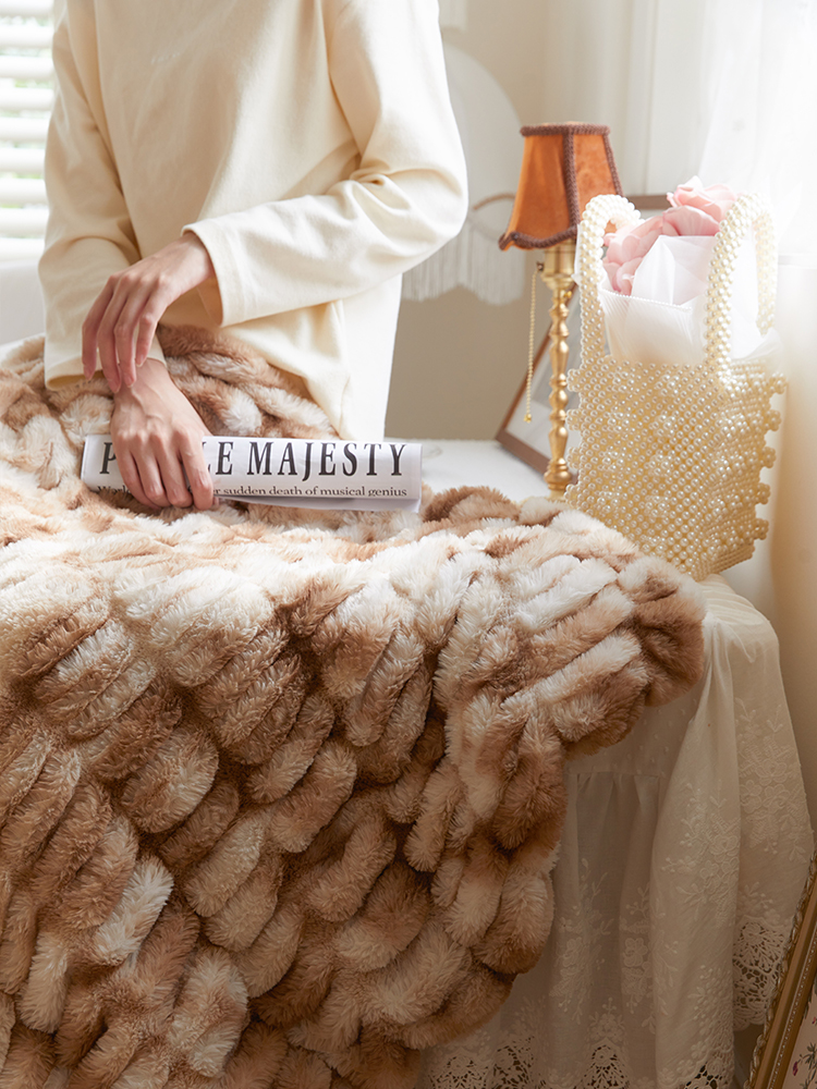 高级感毛毯皮草沙发毯盖毯冬季 高档撸猫感 保暖加厚办公室休闲毯