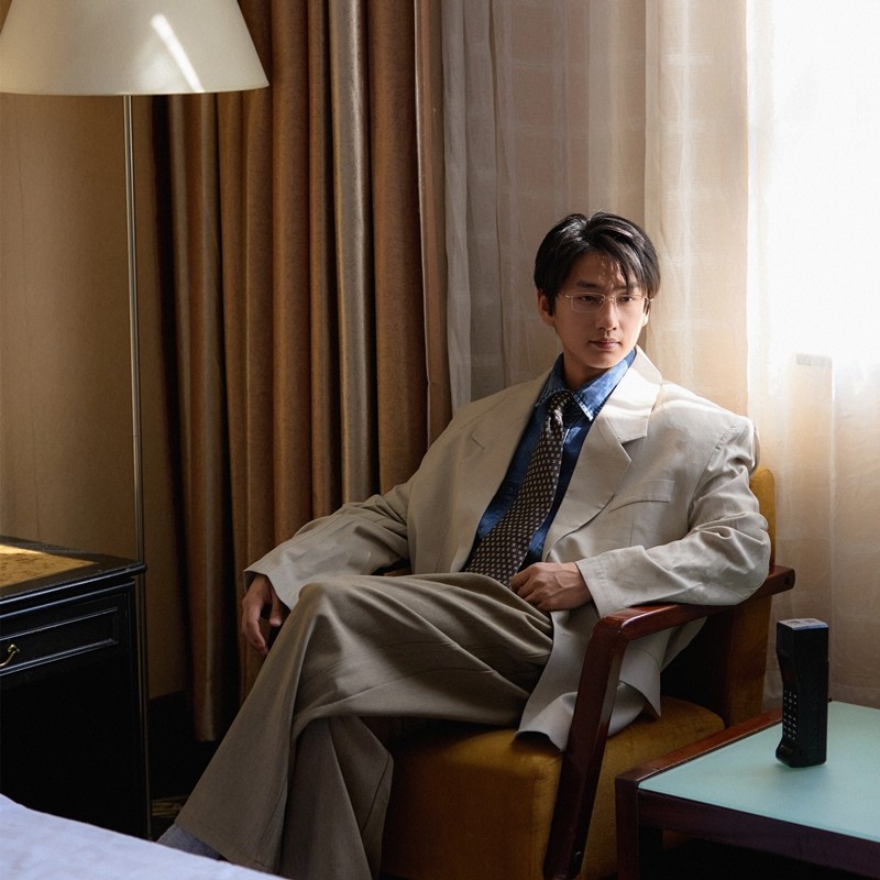 何记港风/4色 复古怀旧超宽松廓版西装外套男宽松休闲垫肩西服