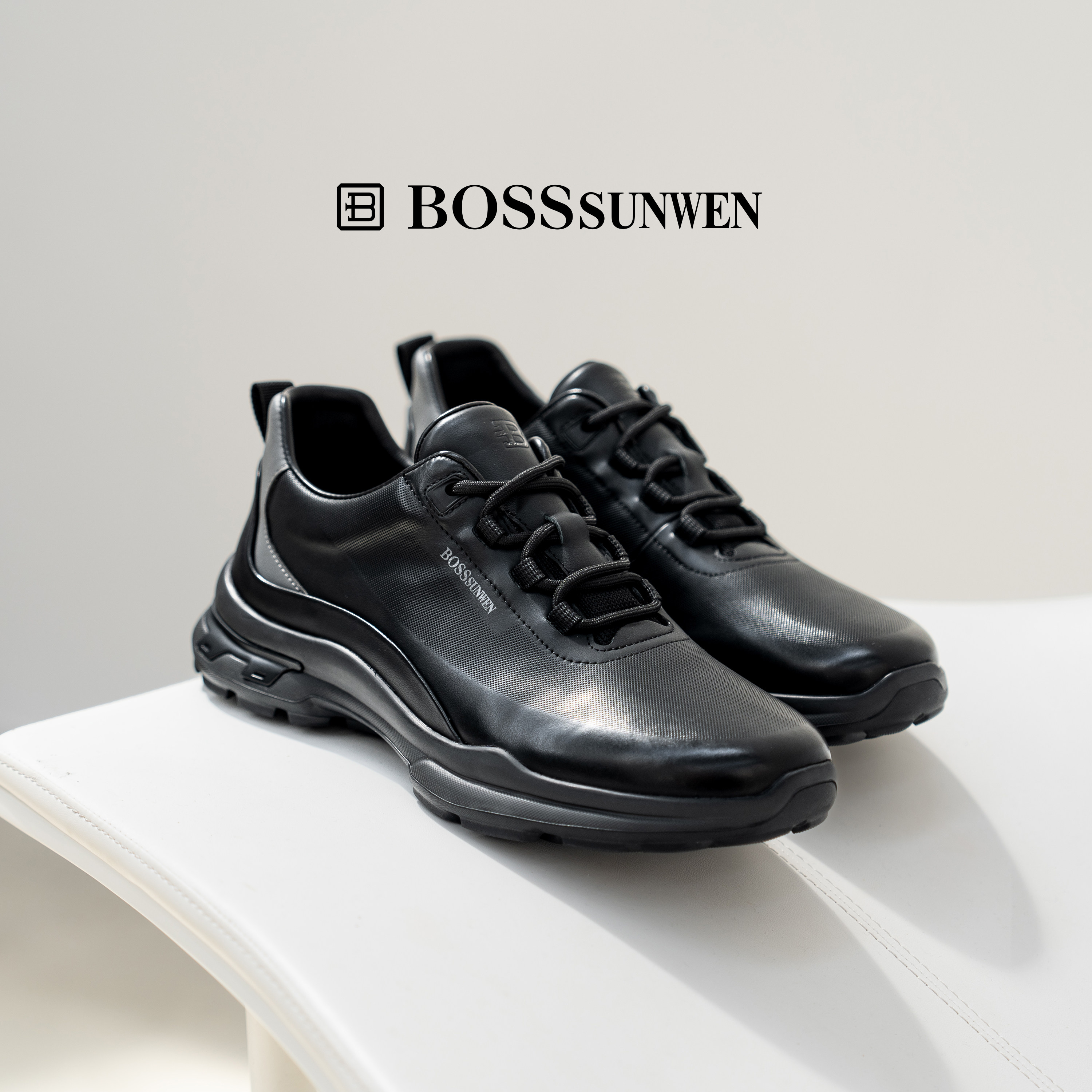 BOSSSUNWEN/博斯·绅威夏新款时尚休闲运动鞋真皮系带轻便健步鞋图片