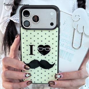 适用我爱少女波点大胡子创意日系古早可爱复古iphone1716promax亚克力壳苹果16plus/17pro手机壳