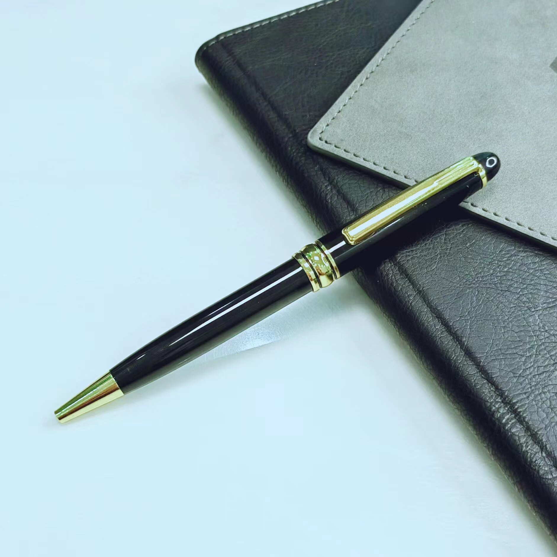 男士经典款商务亮黑签字笔金属油性圆珠笔旋转出芯酒店办公笔刻字