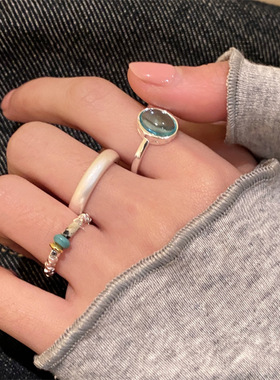 甜美蓝色椭圆锆石戒指女切割弹力彩石磨砂素圈指环叠戴百搭食指戒