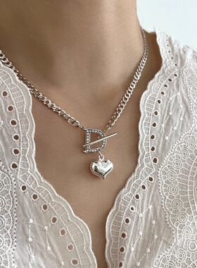 复古字母D爱心吊坠项链女轻奢个性百搭小众锁骨链ins风网红颈链潮