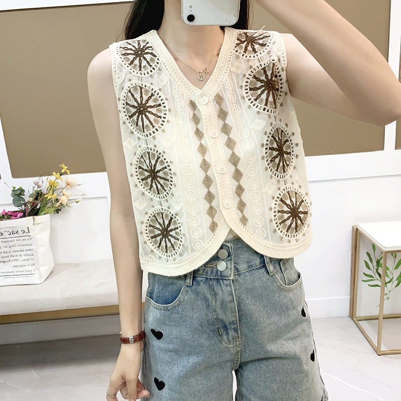 法式小众小花朵刺绣针织背心女马甲春夏外穿时尚镂空钩花上衣开衫