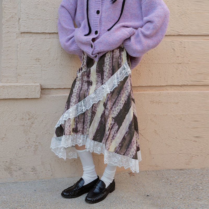 COINROVA两色油画印花不规则拼接蕾丝半身裙