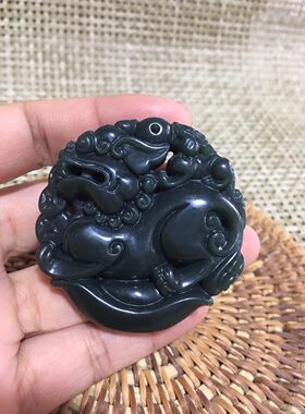貔貅男女款冰种项链和田玉新疆