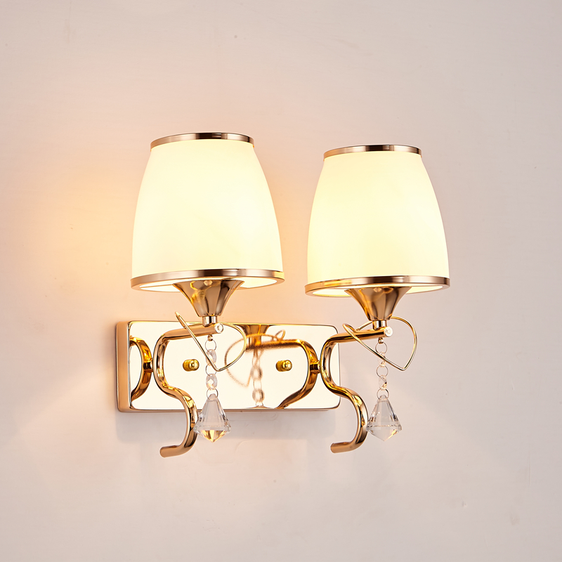 现代简约带开关卧室床头灯