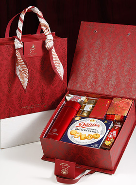 结婚伴手礼喜糖礼盒装成品订婚高端礼包婚礼回礼满月生日礼品糖果