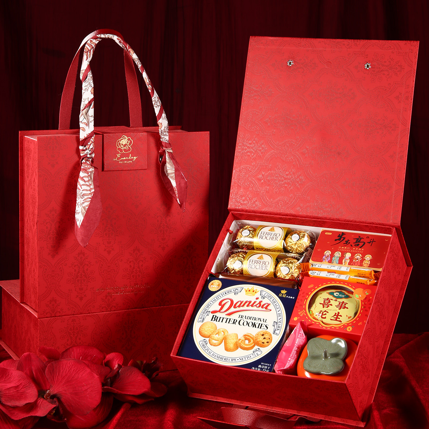 结婚伴手礼喜糖礼盒装成品订婚高端礼包婚礼回礼满月生日礼品糖果