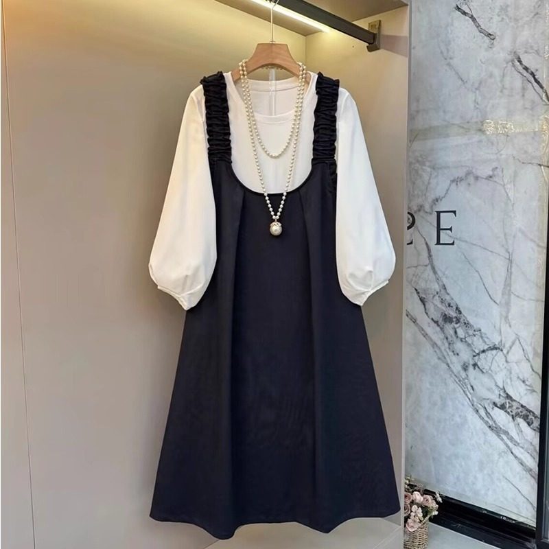 2025早秋新款大码韩系时尚百搭洋气圆领打底+背带裙减龄显瘦套装,女装/女士精品,大码套装,淘宝优惠券,粉丝福利购,淘宝优惠卷