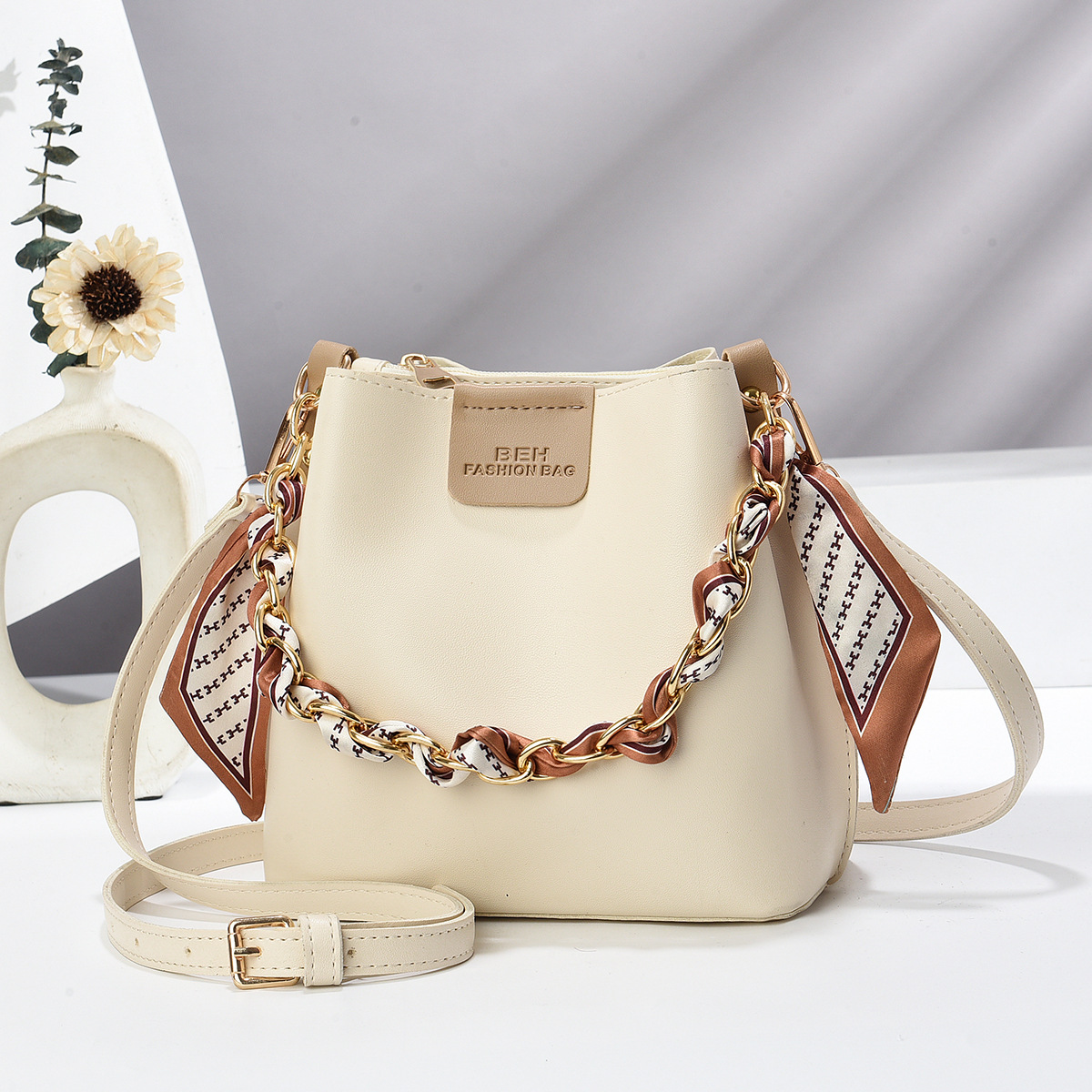 水桶包bag质感女士包包时尚斜挎包爆款小众链条手提包台州包bags