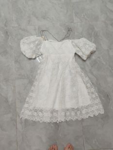 白色蕾丝刺绣一字肩连衣裙 L码 裙长90 腰围76 不退换 胸88 MI2