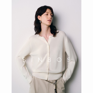 汤曼妮粉丝专享 新款 秋日晴空 女秋季 纯色百搭打 羊毛针织开衫