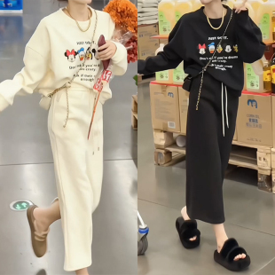 韩版慵懒风冬季新款减龄套装卡通米奇休闲运动卫衣半身裙两件套装