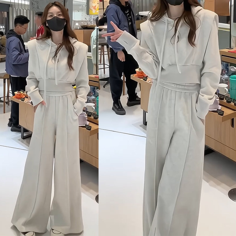运动套装圆领连帽韩版高腰卫衣