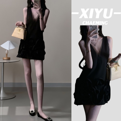 夏季法式名媛立体花朵V领连衣裙