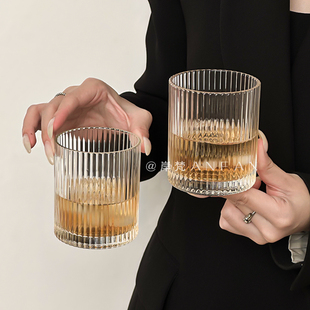 岸梵ins简约线条啤酒杯威士忌杯饮料杯家用玻璃杯冷饮杯喝水杯子